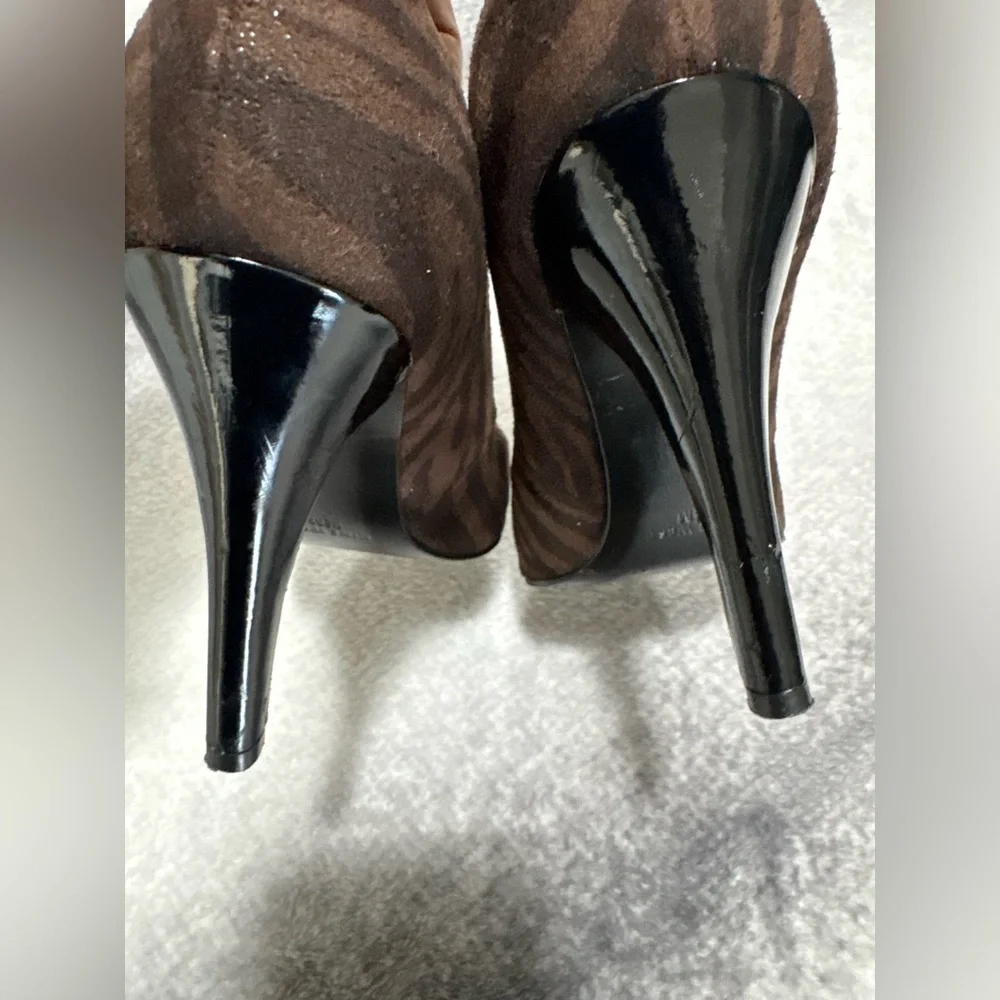 Nine West Brown Black Gwendle Zebra‎ Print Pointed Toe Stiletoo Heels Shoes 8.5